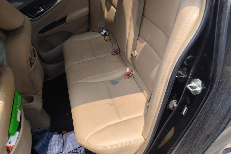 Used Honda Crider 2013 1.8L automatic luxury edition Left Rear Seat