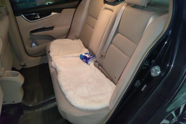 Used Honda Crider 2013 1.8L automatic luxury edition Left Rear Seat