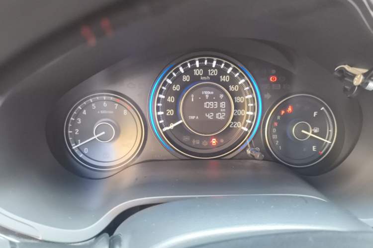 Used Honda Crider 2013 1.8L automatic luxury edition Odometer Close Up