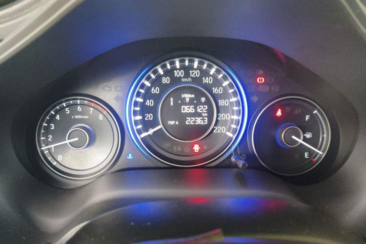 Used Honda Crider 2013 1.8L manual Comfort version Odometer Close Up