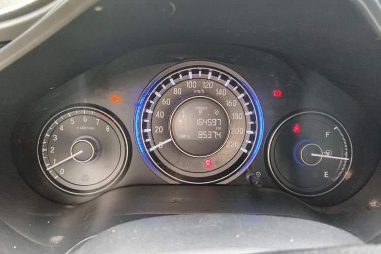 Used Honda Crider 2013 1.8L manual Comfort version Odometer Close Up