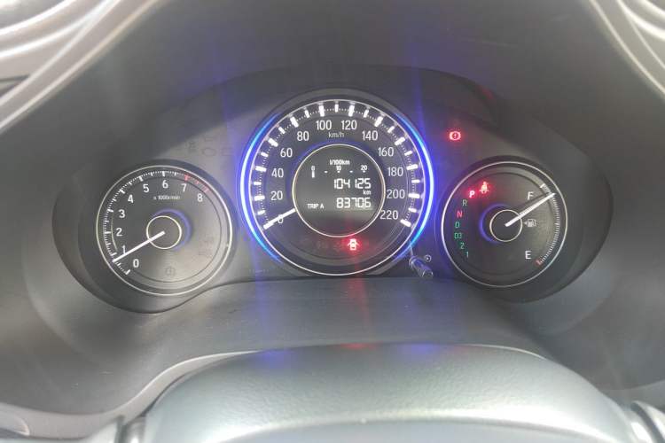 Used Honda Crider 2013 1.8L automatic luxury edition Odometer Close Up