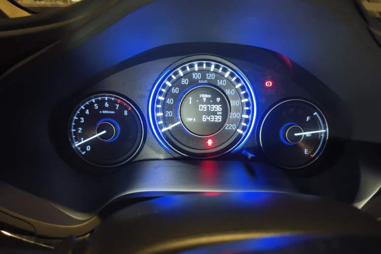 Used Honda Crider 2013 1.8L manual Comfort version Odometer Close Up