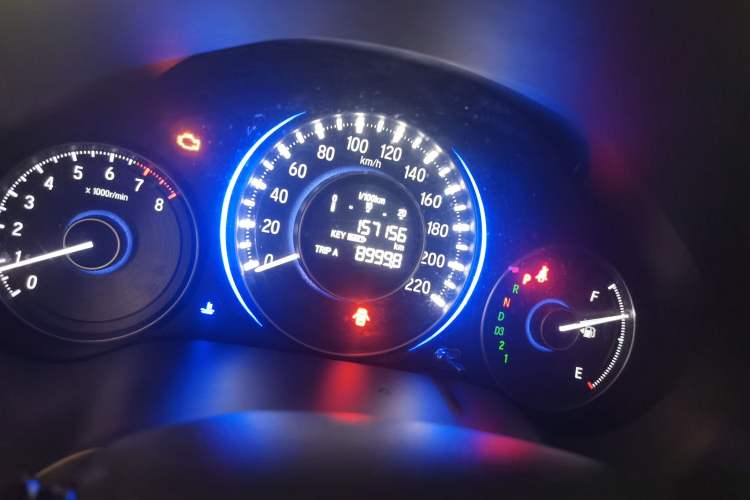 Used Honda Crider 2013 1.8L automatic luxury edition Odometer Close Up