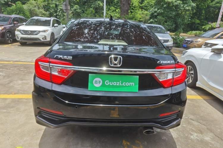Used Honda Crider 2013 1.8L automatic luxury edition Rear