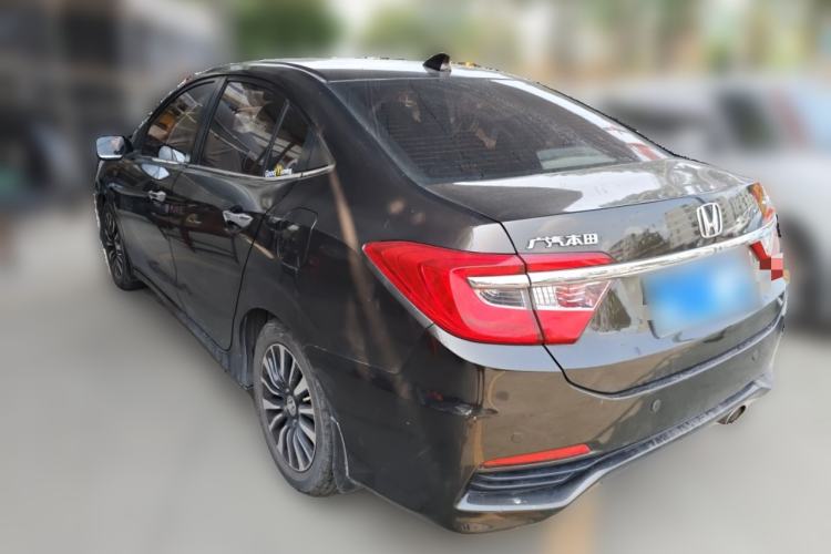 Used Honda Crider 2013 1.8L automatic luxury edition Rear Left 45 Deg