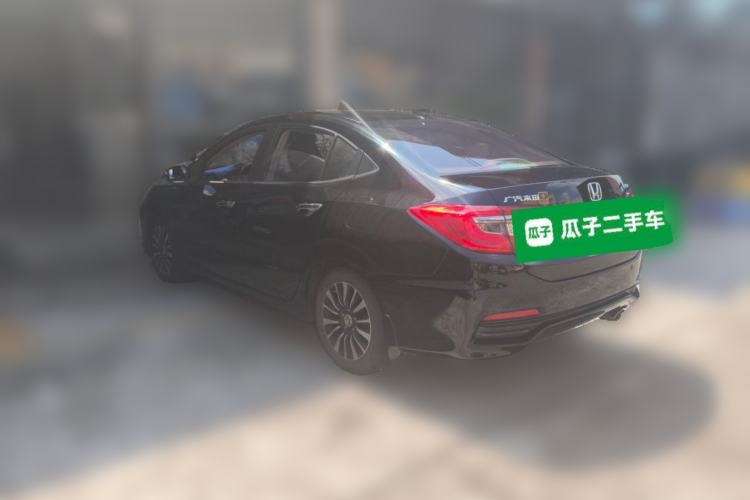 Used Honda Crider 2013 1.8L automatic luxury edition Rear Left 45 Deg