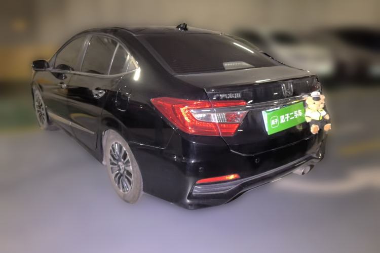 Used Honda Crider 2013 1.8L automatic luxury edition Rear Left 45 Deg