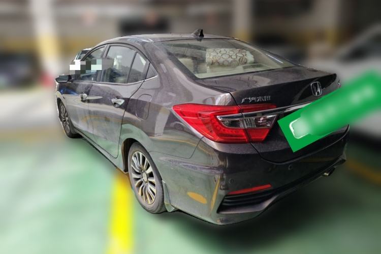 Used Honda Crider 2013 1.8L automatic luxury edition Rear Left 45 Deg