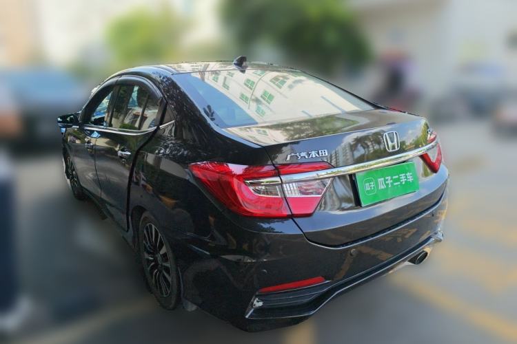 Used Honda Crider 2013 1.8L automatic luxury edition Rear Left 45 Deg