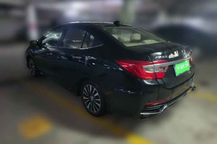 Used Honda Crider 2013 1.8L automatic luxury edition Rear Left 45 Deg