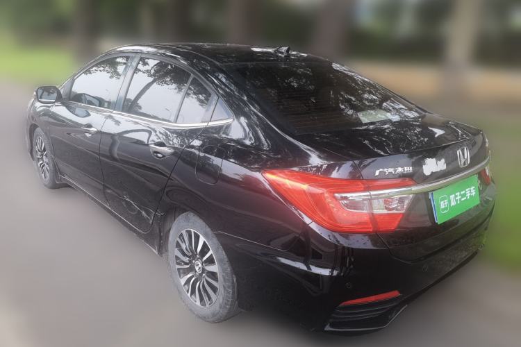 Used Honda Crider 2013 1.8L automatic luxury edition Rear Left 45 Deg