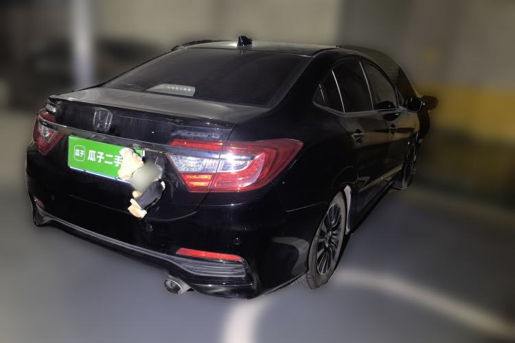 Used Honda Crider 2013 1.8L automatic luxury edition Rear Right 45 Deg