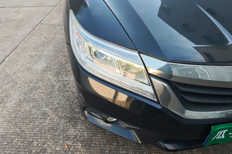 Used Honda Crider 2013 1.8L automatic comfort version Right Front Headlight