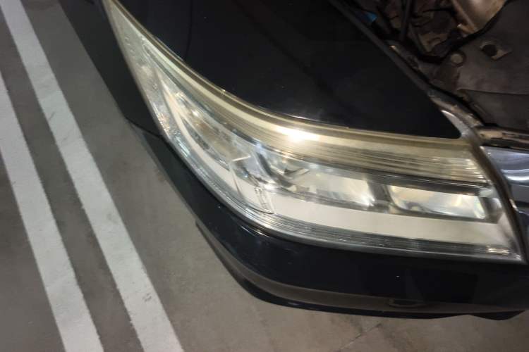 Used Honda Crider 2013 1.8L automatic comfort version Right Front Headlight