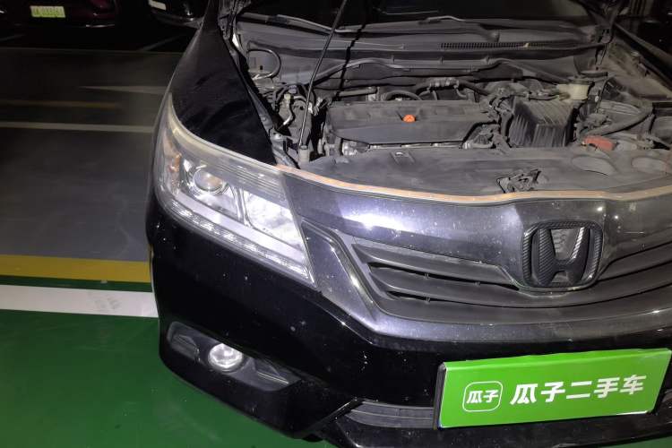 Used Honda Crider 2013 1.8L automatic luxury edition Right Front Headlight
