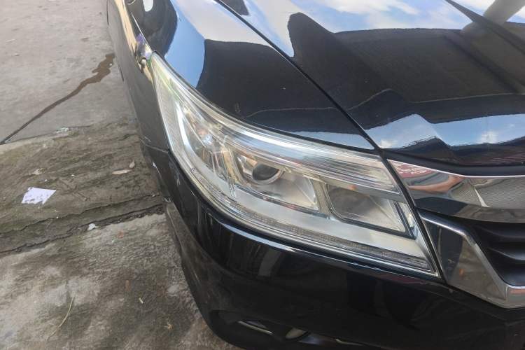Used Honda Crider 2013 1.8L automatic luxury edition Right Front Headlight
