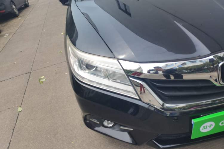 Used Honda Crider 2013 1.8L automatic luxury edition Right Front Headlight