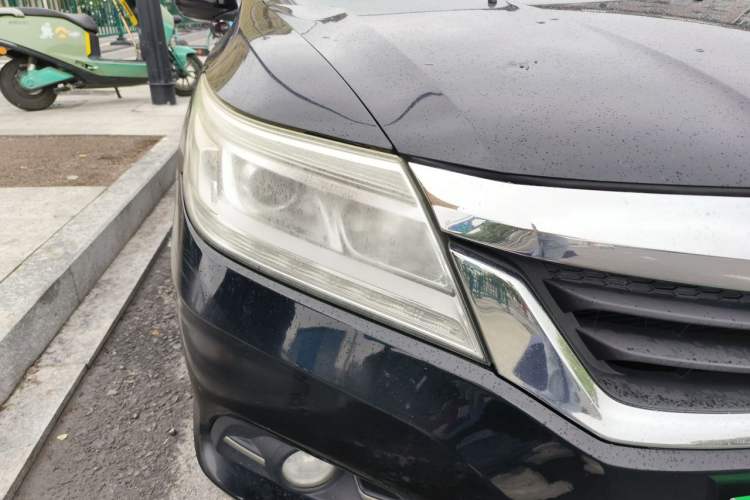 Used Honda Crider 2013 1.8L automatic comfort version Right Front Headlight