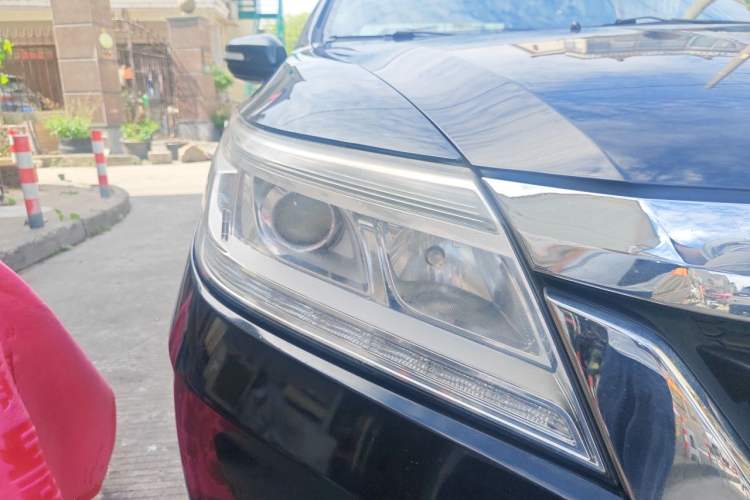 Used Honda Crider 2013 1.8L manual Comfort version Right Front Headlight
