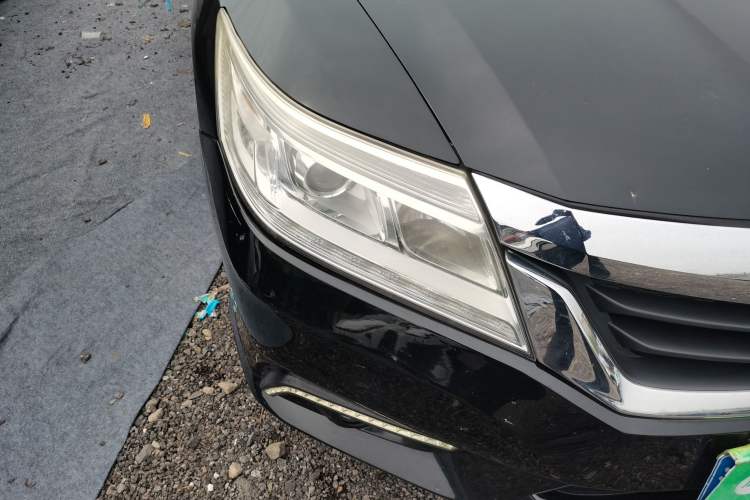 Used Honda Crider 2013 1.8L automatic luxury edition Right Front Headlight