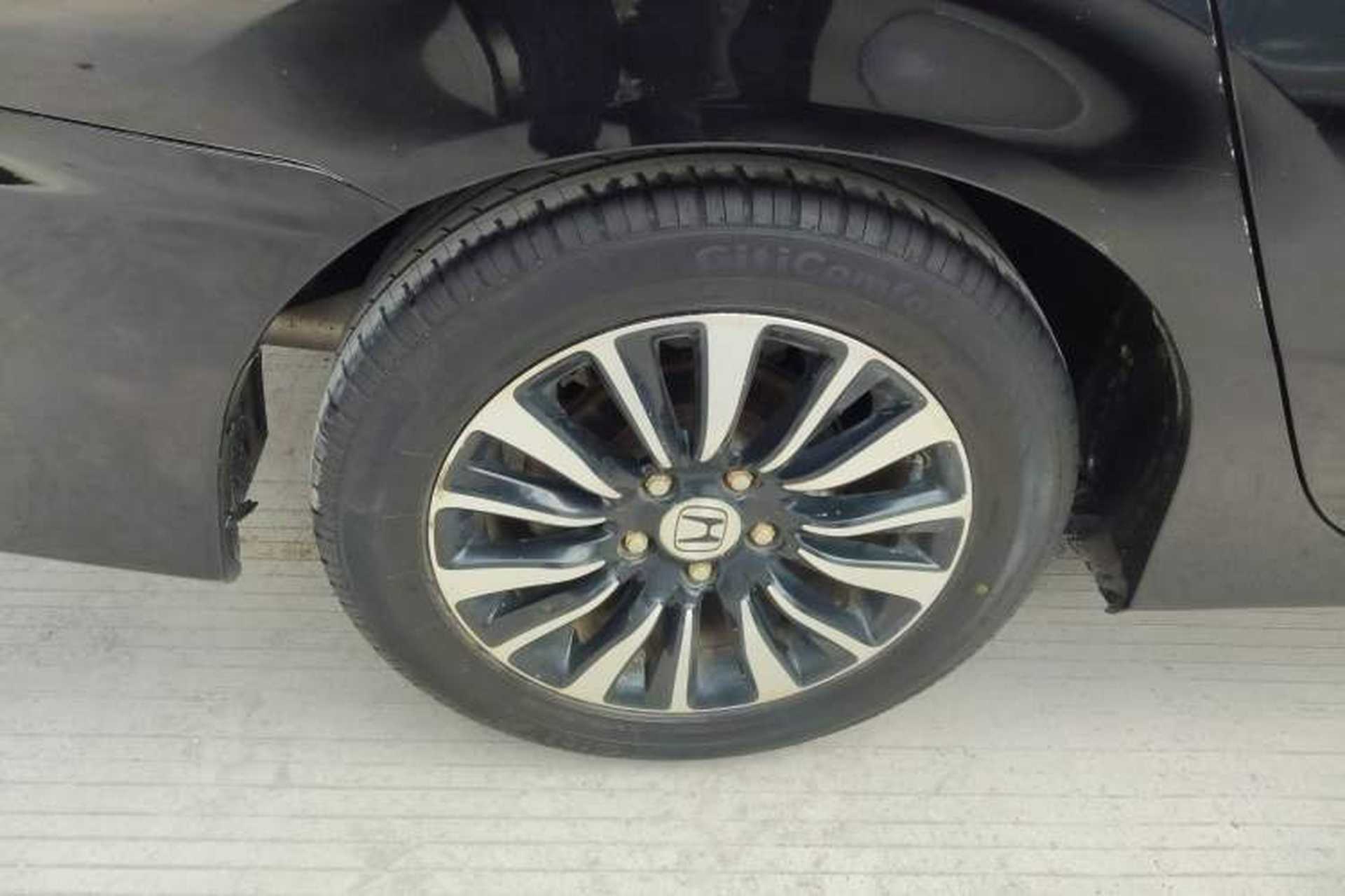 Used Honda Crider 2013 1.8L manual Comfort version Right Rear Wheel Hub