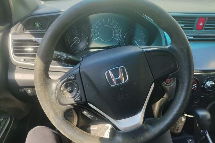 Used Honda Crider 2013 1.8L automatic luxury edition Steering Wheel