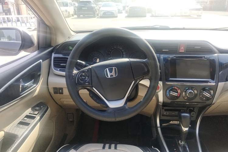 Used Honda Crider 2013 1.8L automatic luxury edition Steering Wheel