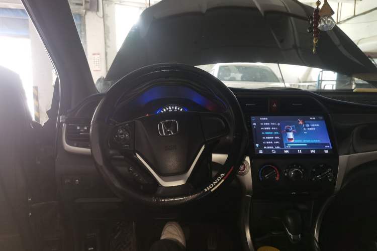 Used Honda Crider 2013 1.8L automatic luxury edition Steering Wheel