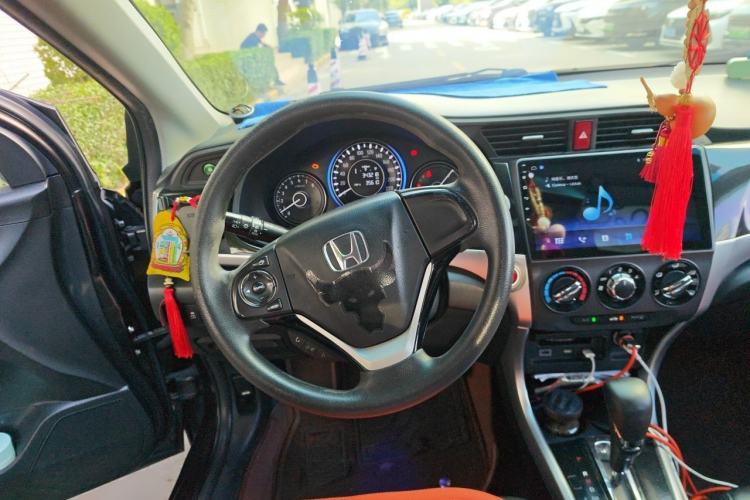 Used Honda Crider 2013 1.8L automatic luxury edition Steering Wheel