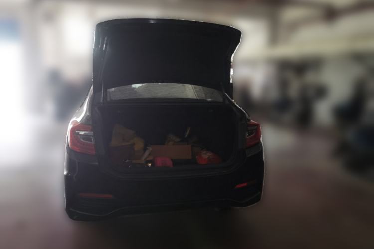 Used Honda Crider 2013 1.8L automatic luxury edition Trunk