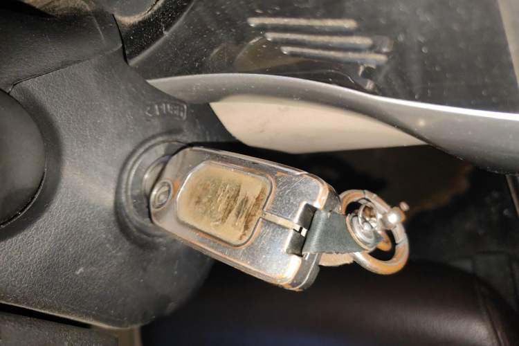 Used Honda Crider 2013 1.8L manual Comfort version Vehicle Key