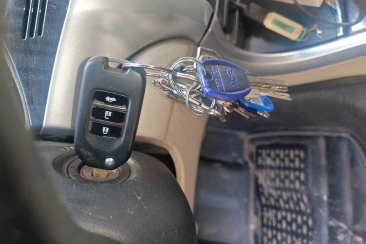 Used Honda Crider 2013 1.8L manual Comfort version Vehicle Key