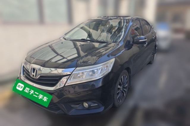 Used Honda Crider 2013 1.8L automatic luxury edition