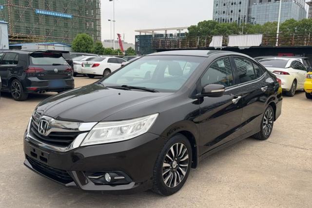 Used Honda Crider 2013 1.8L automatic luxury edition