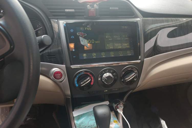 Used Honda Crider 2013 1.8L automatic luxury edition Audio And AC Panel