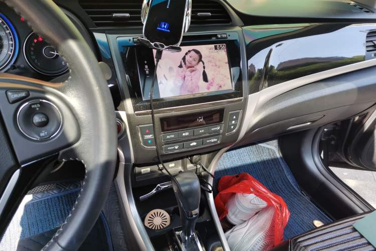 Used Honda Crider 2013 1.8L automatic flagship version Audio And AC Panel