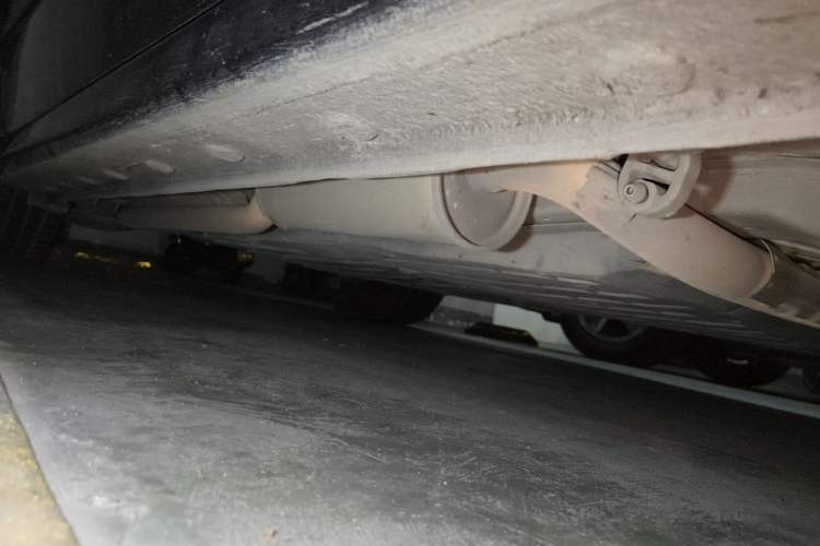 Used Honda Crider 2013 1.8L automatic luxury edition Chassis Front Right