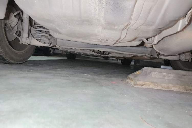 Used Honda Crider 2013 1.8L automatic luxury edition Chassis Rear