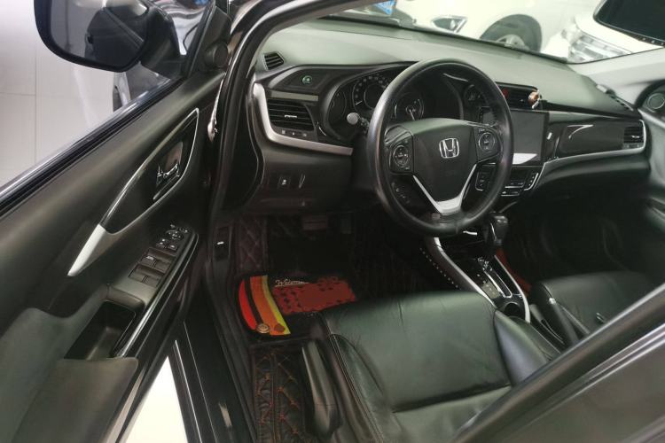 Used Honda Crider 2013 1.8L automatic flagship version Driver Seat