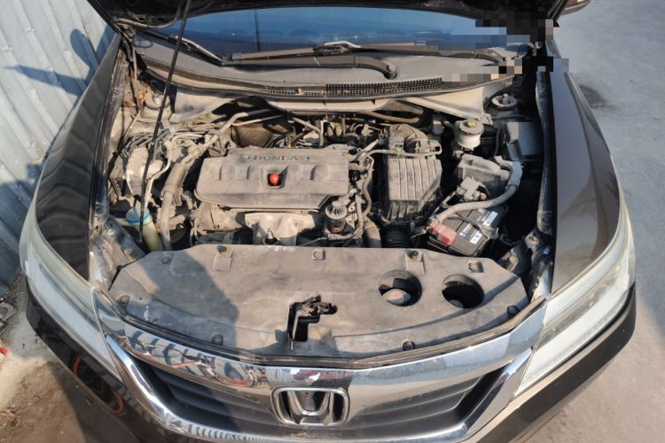 Used Honda Crider 2013 1.8L automatic flagship version Engine Bay