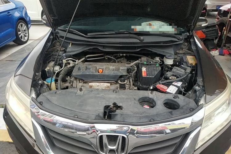 Used Honda Crider 2013 1.8L automatic luxury edition Engine Bay