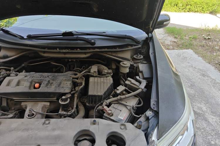 Used Honda Crider 2013 1.8L automatic luxury edition Engine Bay Left