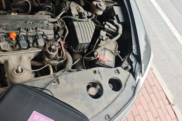 Used Honda Crider 2013 1.8L automatic flagship version Engine Bay Left