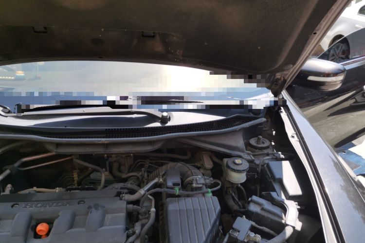 Used Honda Crider 2013 1.8L automatic flagship version Engine Bay Left
