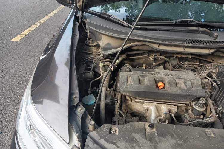 Used Honda Crider 2013 1.8L automatic luxury edition Engine Bay Right