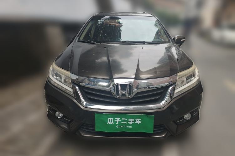 Used Honda Crider 2013 1.8L automatic luxury edition Front
