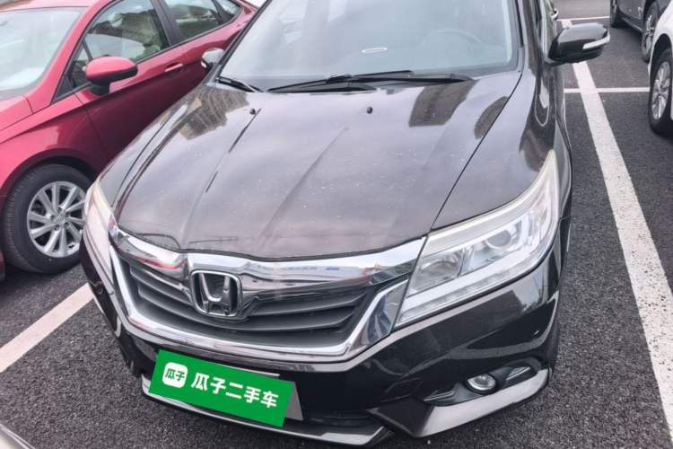 Used Honda Crider 2013 1.8L automatic luxury edition Front