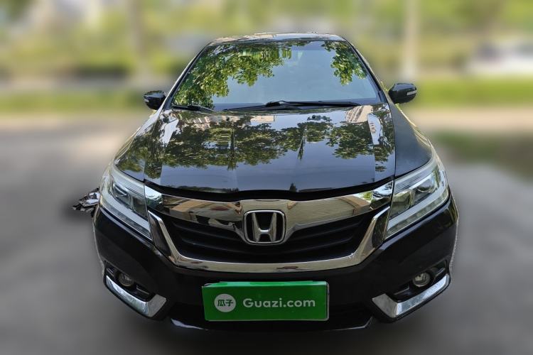Used Honda Crider 2013 1.8L automatic luxury edition Front