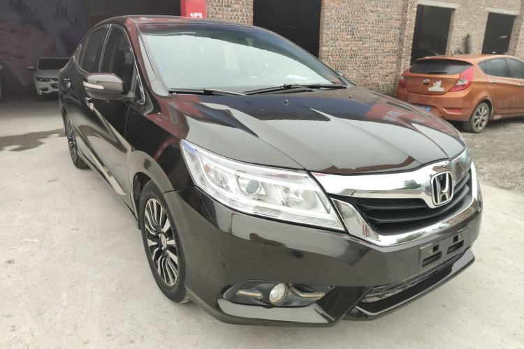Used Honda Crider 2013 1.8L automatic comfort version Front Right 45 Deg